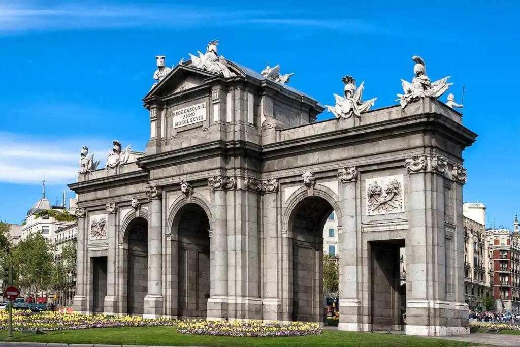 Apartamento IV Alcalaretiro Ideal Parejas Madrid Extérieur photo